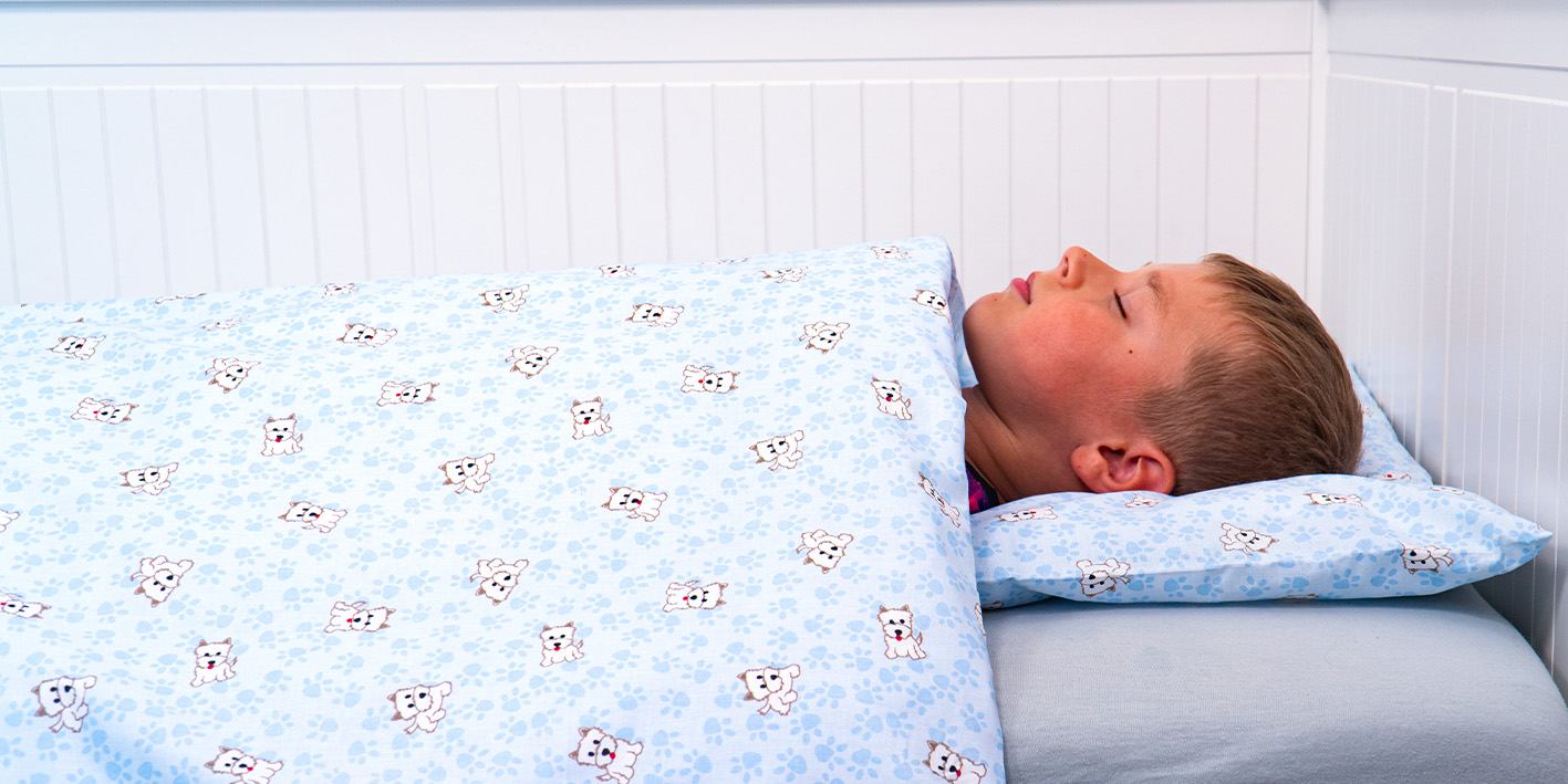 Pościel 100x160 cm 100% bawełna łapki niebieskie